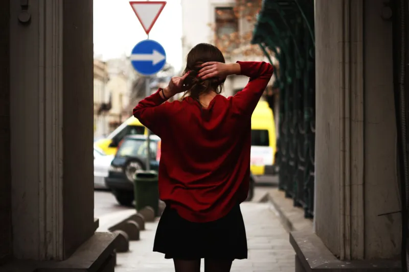 Baggy, Boxy, and Absolutely Unrepentant: The Americans Dressing Like Their Clothes Belong to Someone Else