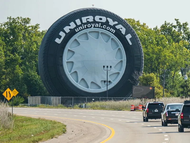 GPS Killed the Roadside Star? Not If These Twine Ball Devotees Have Anything to Say About It